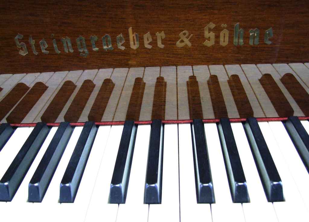 Steingraeber & SÃ¶hne Pianos-Pianos for Sale